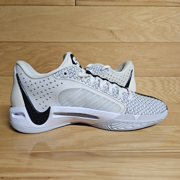 Nike Sabrina 1 Low Womens Basketball Shoe White Black FQ3381-103 Magnetic - Picture 7 of 12